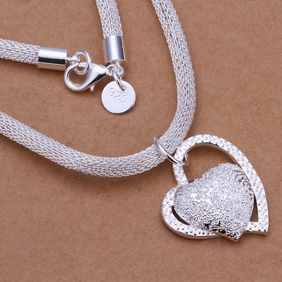 Gorgeous 925 Sterling Silver Heart Necklace For Women Elegant 18 Inches Wedding Charm Jewelry Gorgeous 925 Sterling Silver Heart Necklace For Women Elegant 18 Inches Wedding Charm Jewelry