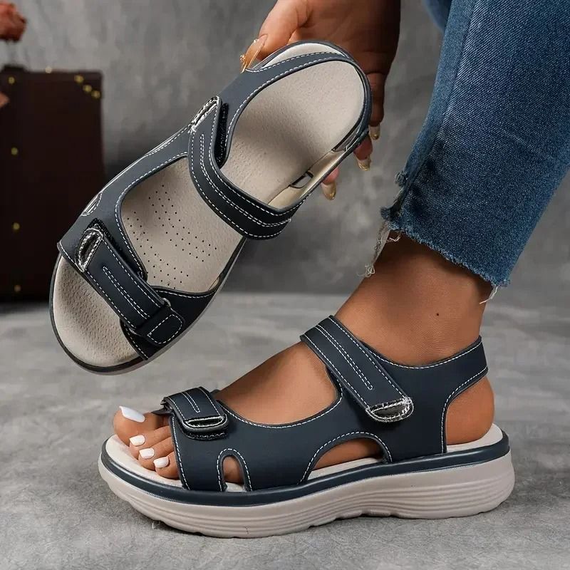 Womens Summer Platform Sandals With Thick Sole And Non Slip Design 6.5 black