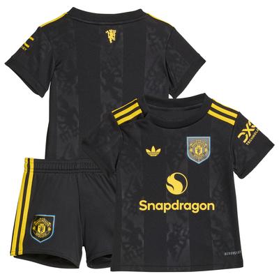 Manchester United adidas Drittes Babykit 2025–26 Image