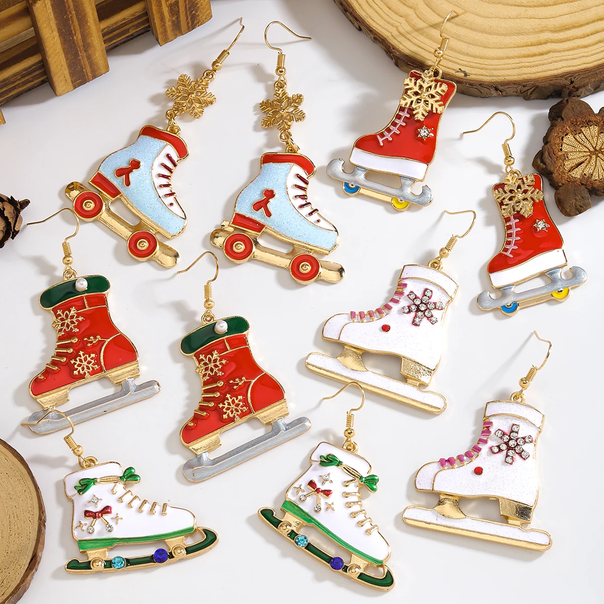 Vedawas Weihnachten Boho Strass Emaille Rollschuh Ohrringe, schöne elegante Schneeflocke Festival Party Urlaub Frauen Accessoires Image