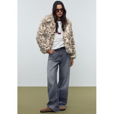 Stradivarius Leopard print faux fur jacket Ecru L
