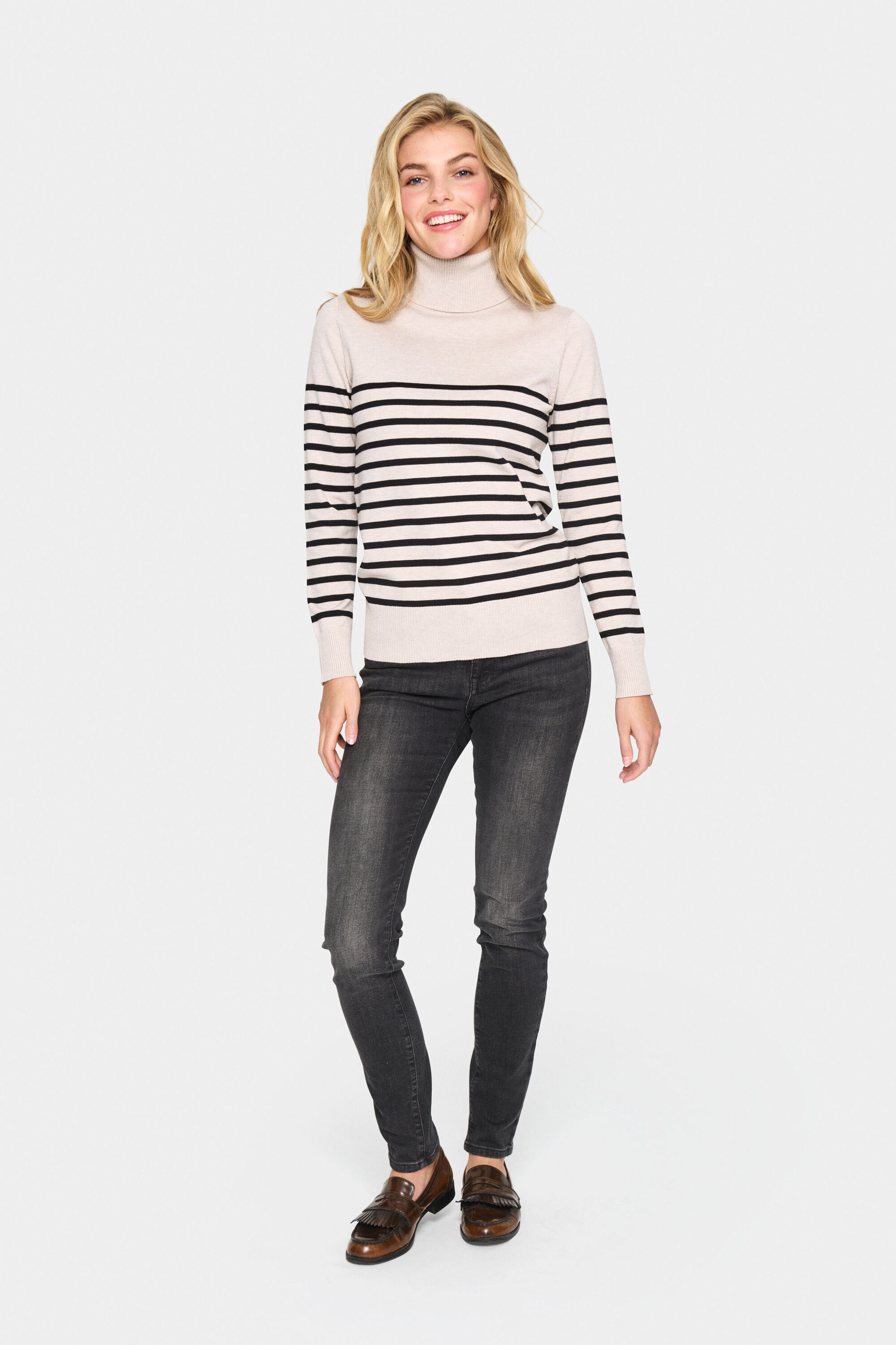 Rollkragen Gerade Passform beige Image