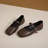2025, neue französische Vintage-Mary-Janes für Damen – flache Schuhe aus echtem Leder mit antiker Messingschnalle, Abendschuhe mit niedrigem Absatz für den Frühling