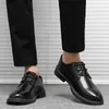 Herbst 2025, Herren-Kunstlederschuhe, Büro, flache Schuhe mit weichen Sohlen, lässige Mode, Herrenschuhe, Business-Kleid, Herrenschuhe.