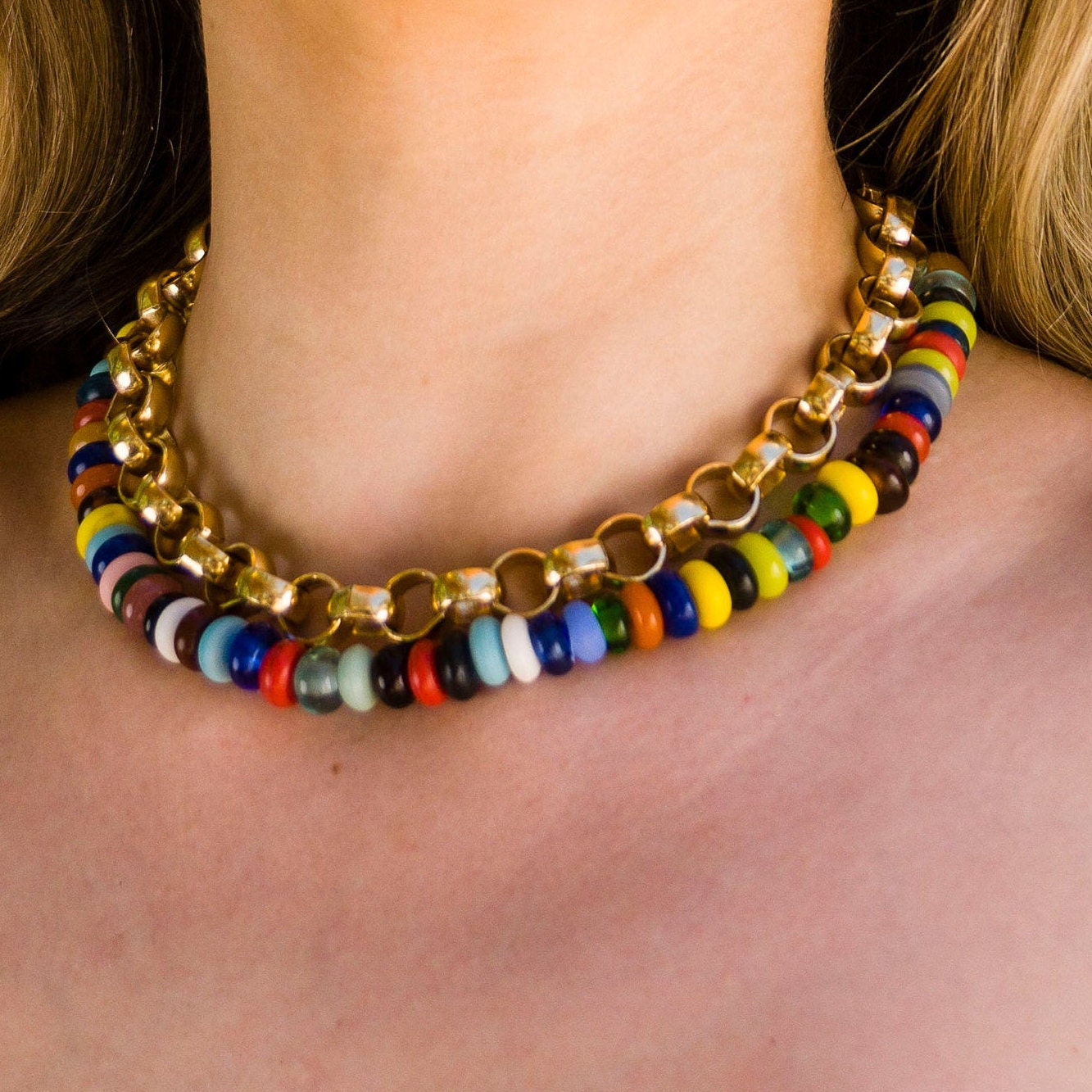 Collana di perline di vetro africano, collana di perline colorate, collana di perle di vetro, collana estiva, gioielli da spiaggia, collana a strati c