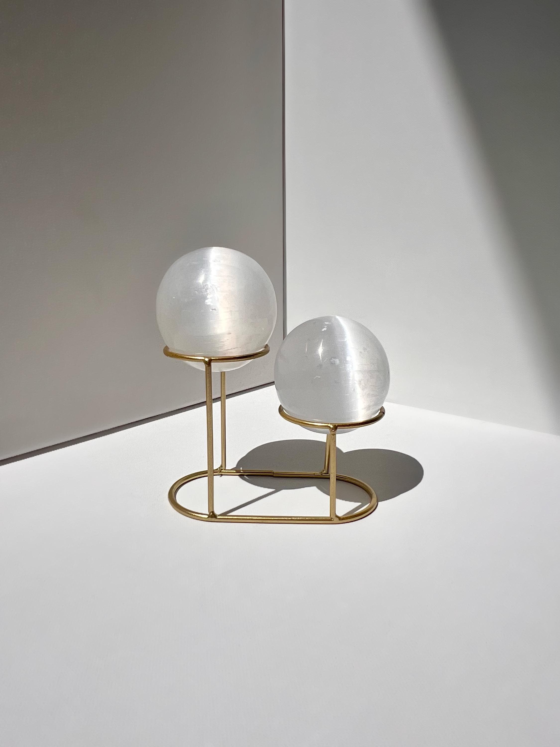 Kit di Cristalli con 2 Sfere di Selenite e Supporto per Sfera, Porta Sfera, Supporto per Sfera di Cristallo, Porta Sfera di Cristallo