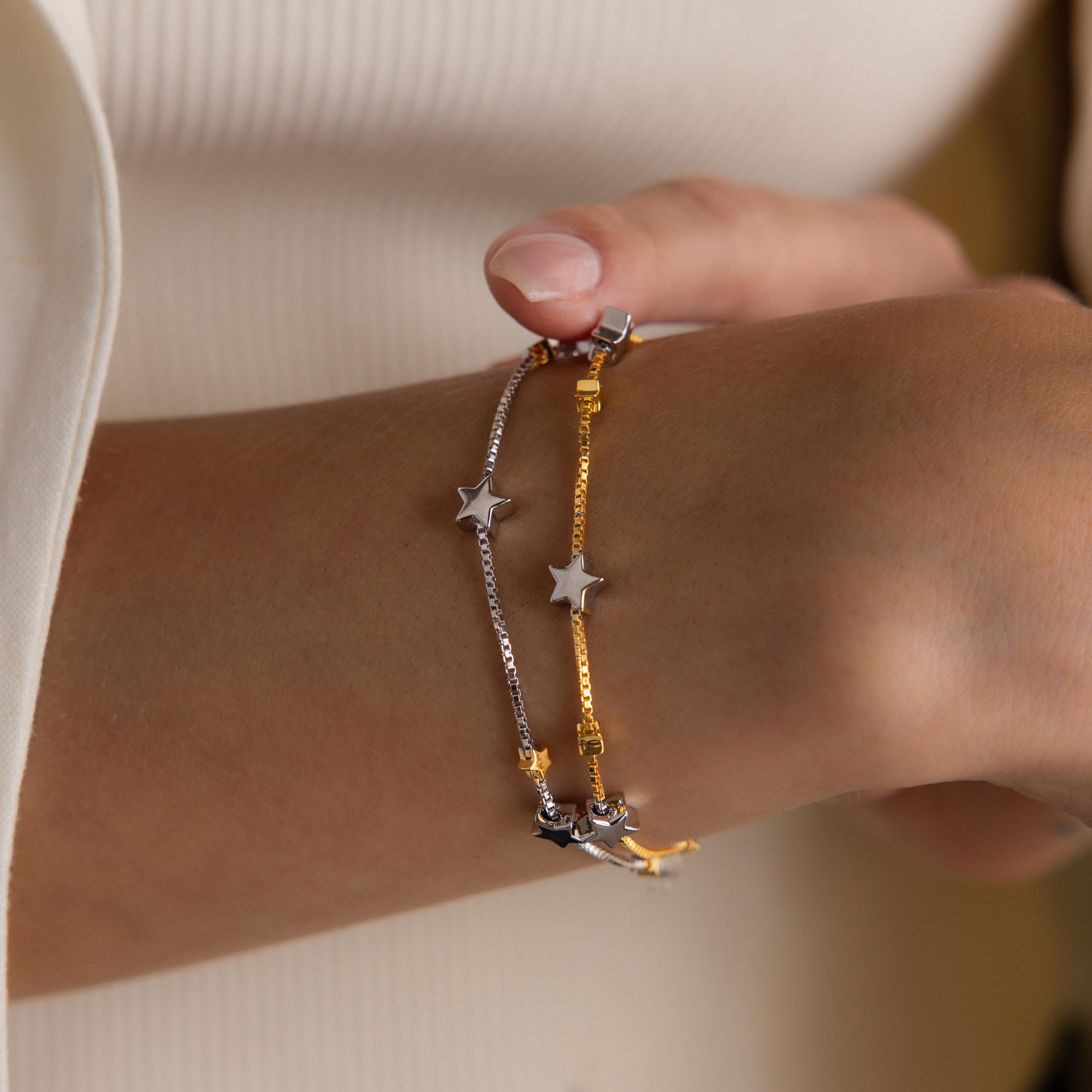 Bracciale a forma di stella in metallo misto di Caitlyn Minimalist * Bracciale con ciondolo a forma di stella * Bracciale a doppia catena * Gioielli c