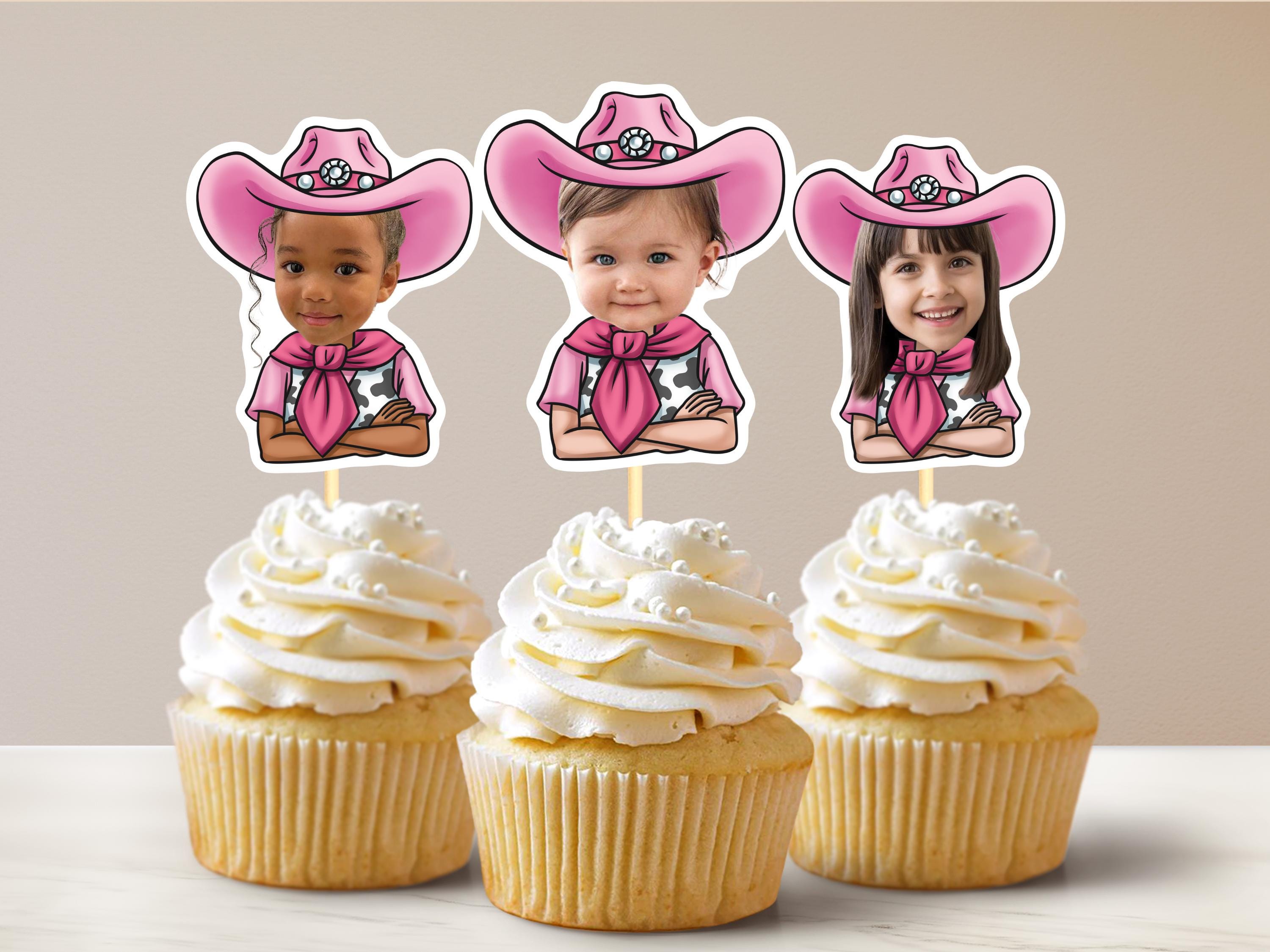 Topper per cupcake rosa a forma di cowgirl, topper per dolcetti personalizzati a forma di cowgirl, topper per cupcake per il primo rodeo, topper per c