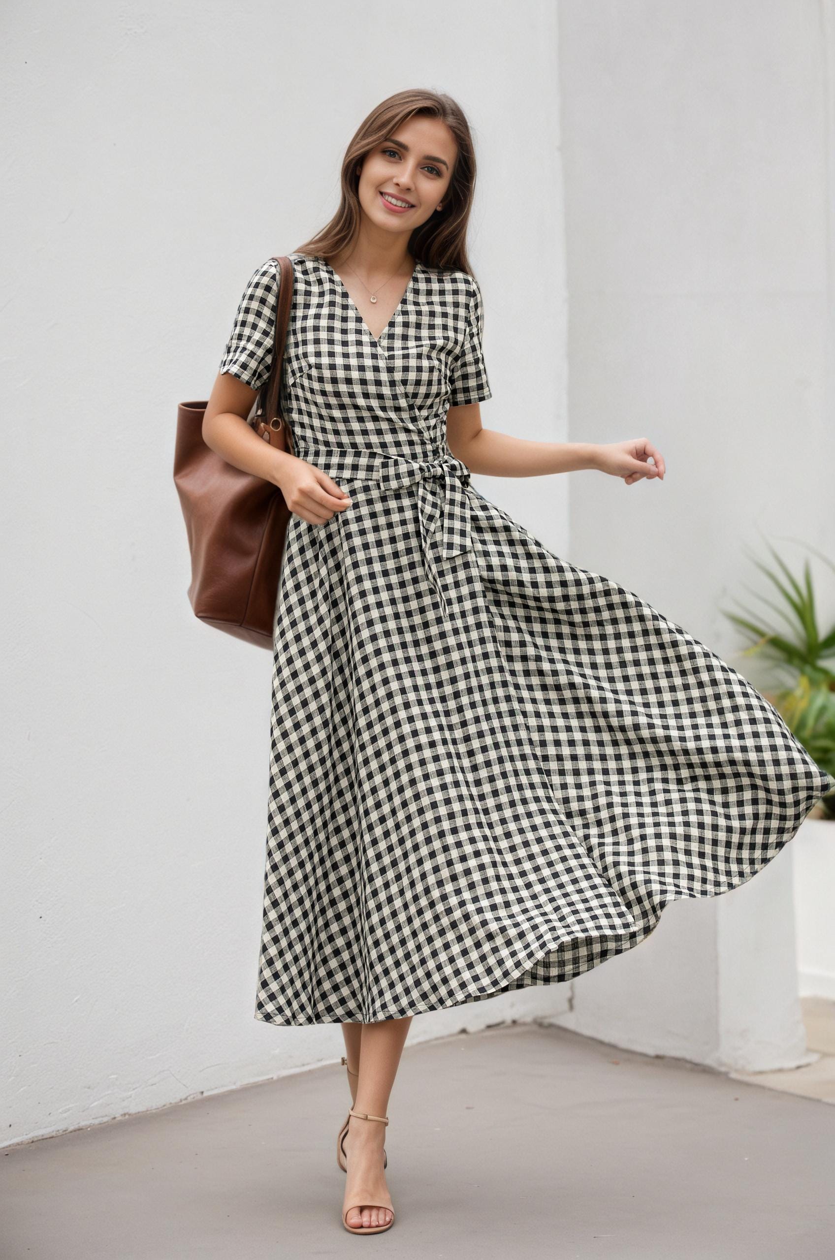 Abito in lino, Abito in lino a quadri, Abito avvolgente in lino, Abito estivo midi, Abito da donna, Abito lungo in lino, Abito con tasche, Abito perso