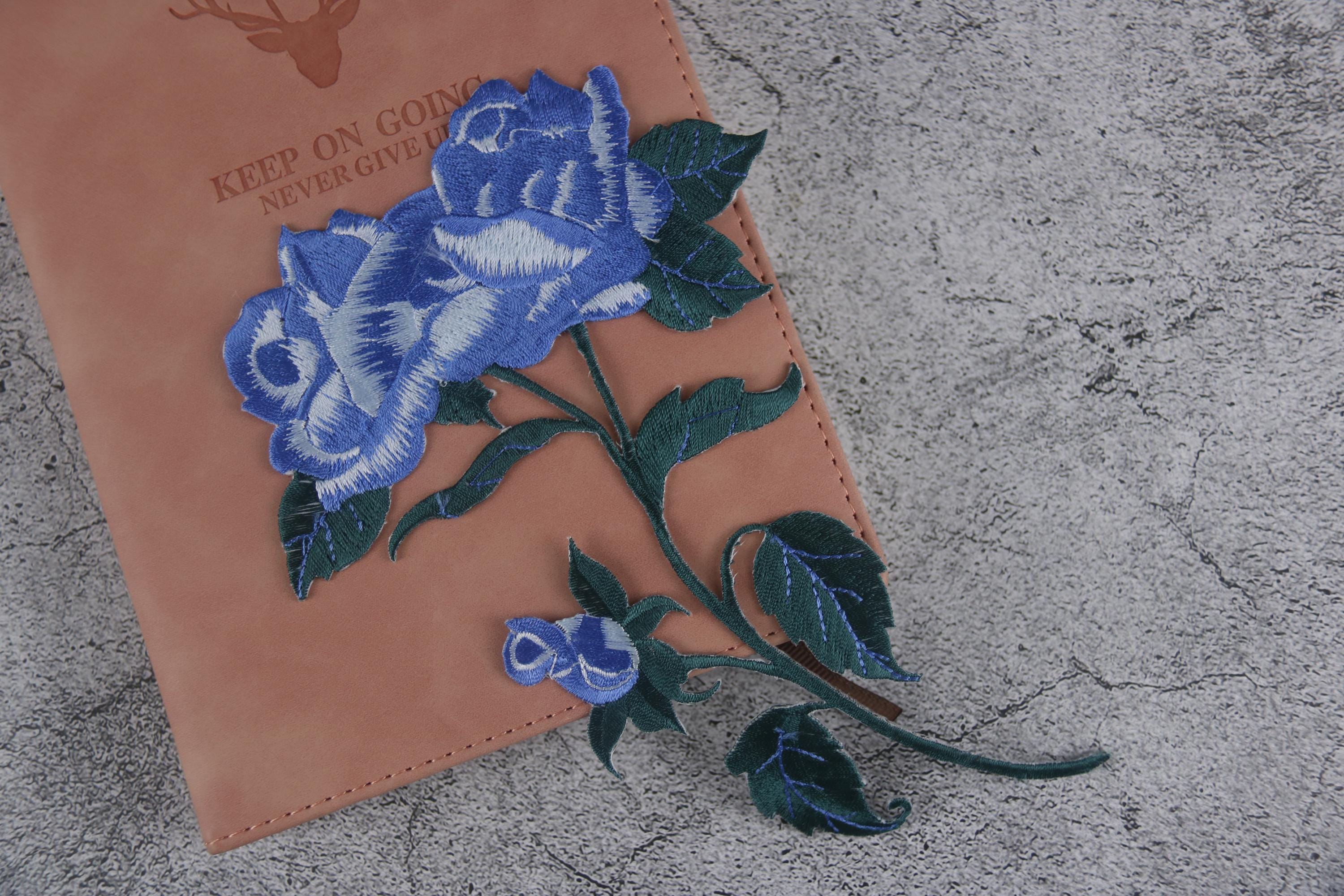 Grande e splendida toppa a forma di rosa blu, toppa floreale, toppa termoadesiva, toppa ricamata, applicazione, toppa per giacca, toppa per zaino