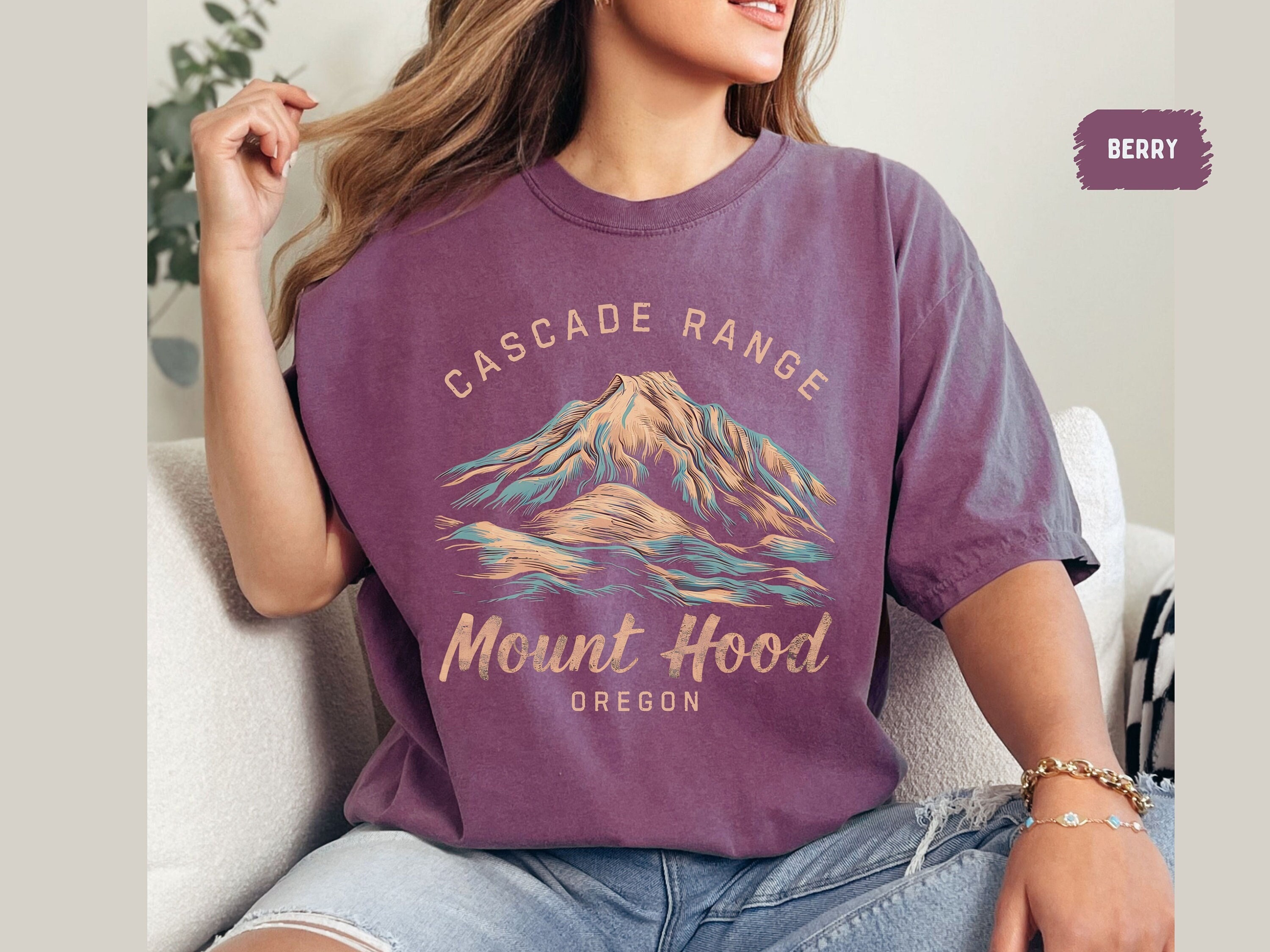 Camicia Mount Hood National Forest Comfort Colors Camicia vintage Oregon Maglietta da escursionismo Mount Hood Family Trip Cascade Range regalo Oregon