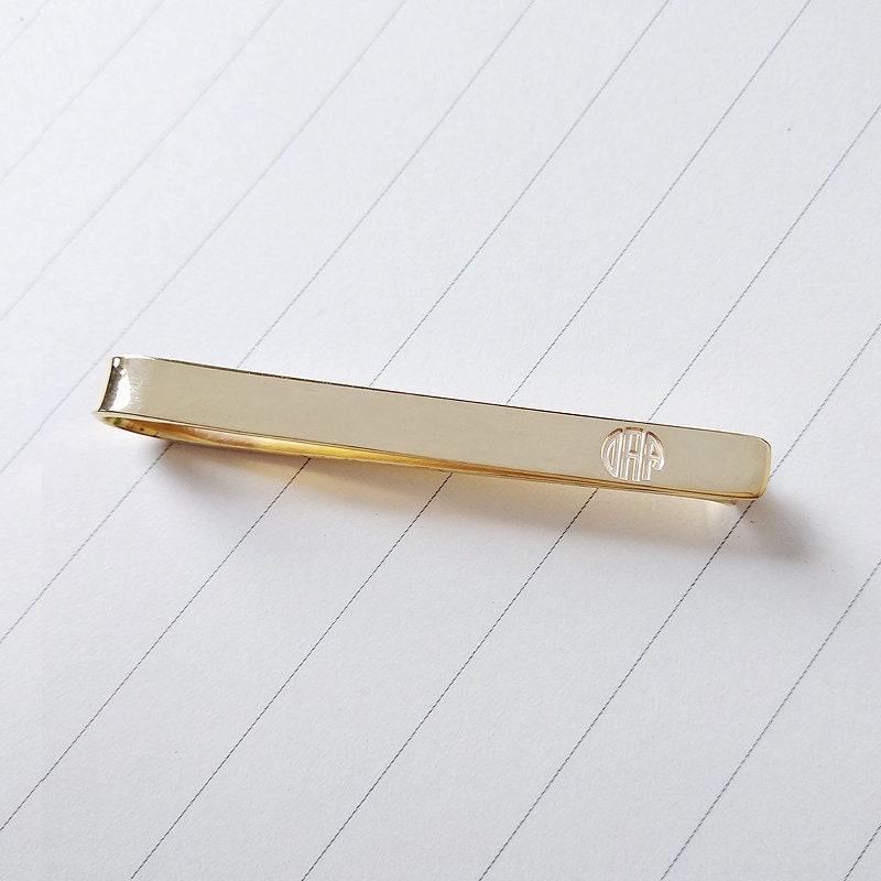Fermacravatta personalizzato per matrimonio, fermacravatta con monogramma, fermacravatta personalizzato per lo sposo, fermacravatta inciso per lo spos