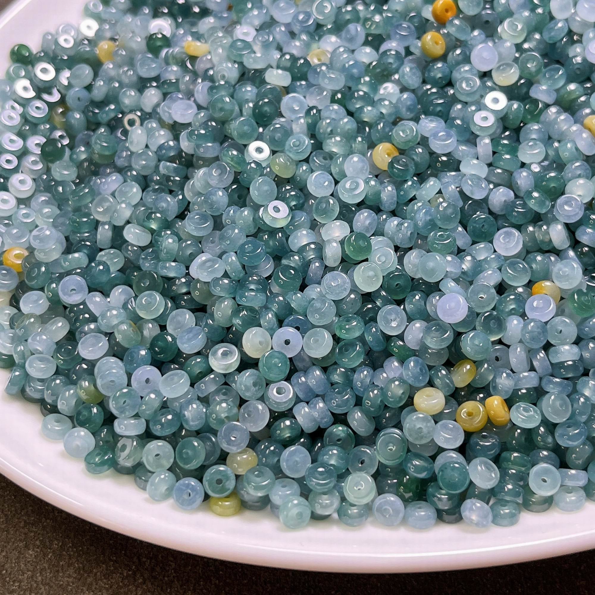 50 perline di giada guatemalteca naturale tipo A multicolore da 5 mm, perline a moneta, perline distanziatrici, perline sciolte di giada blu acquosa,