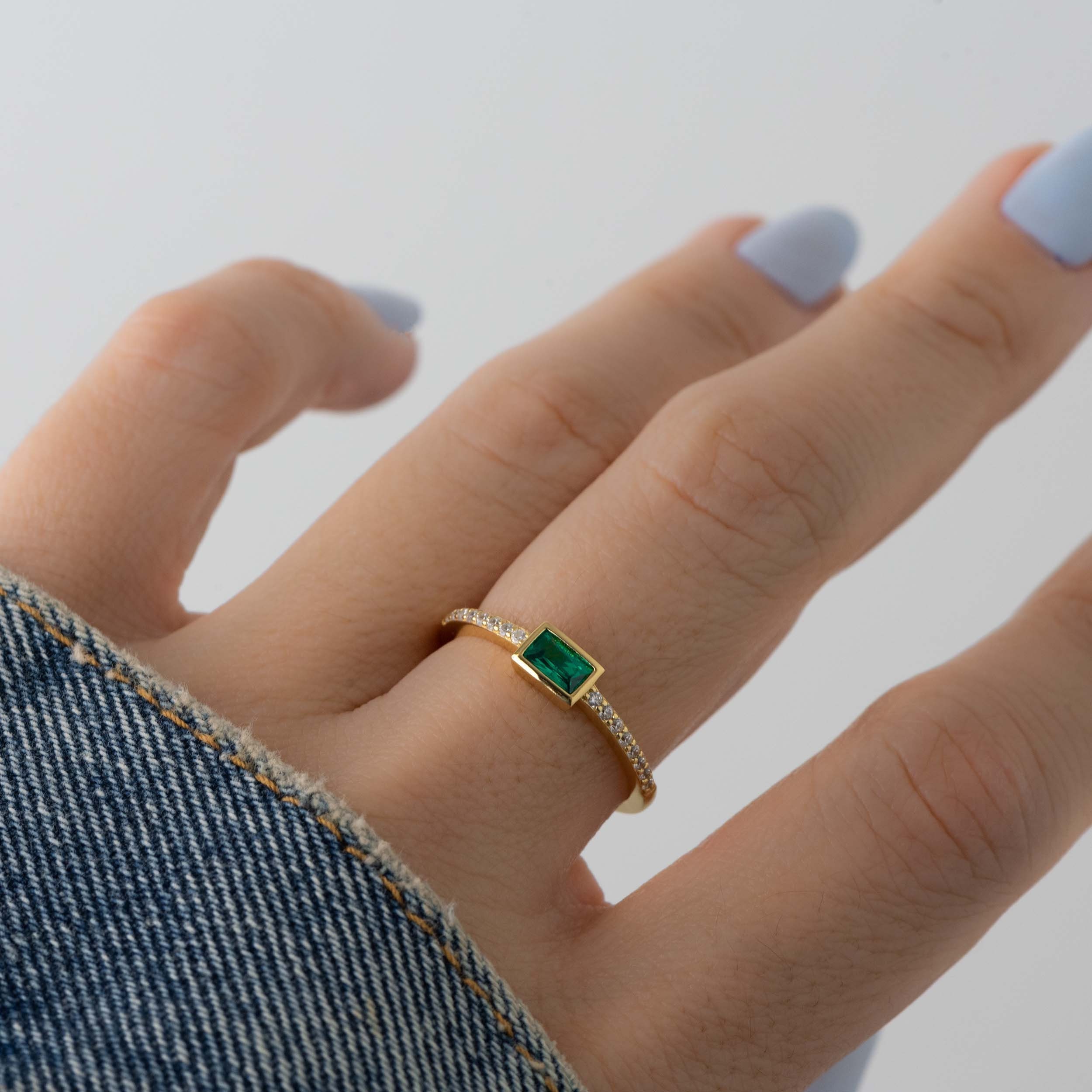 Anello semplice e delicato con smeraldi, anello baguette, anello minimalista in oro, anello semplice con diamanti, anello in argento sterling, anello