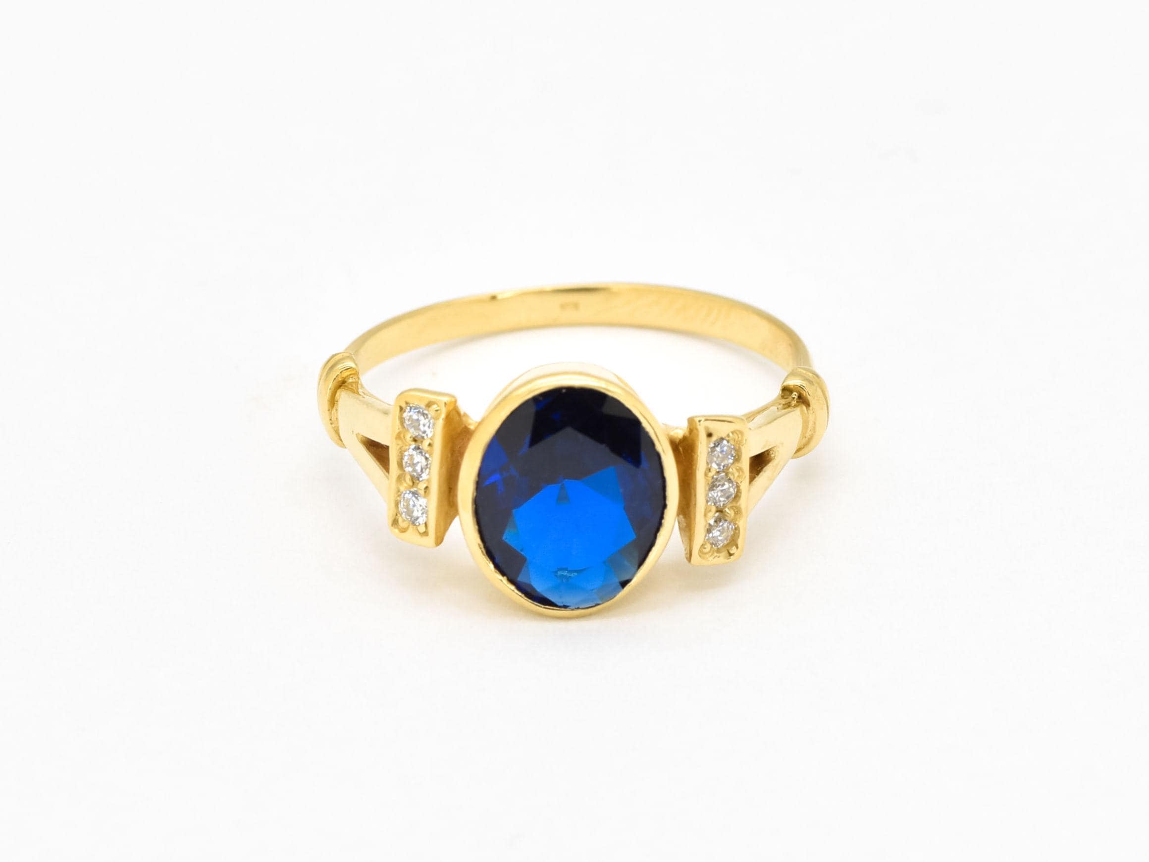 Anello con zaffiro blu, zaffiro creato, anello in oro, anello antico, anello con promessa, anello placcato in oro, anello vintage, anello blu reale, a