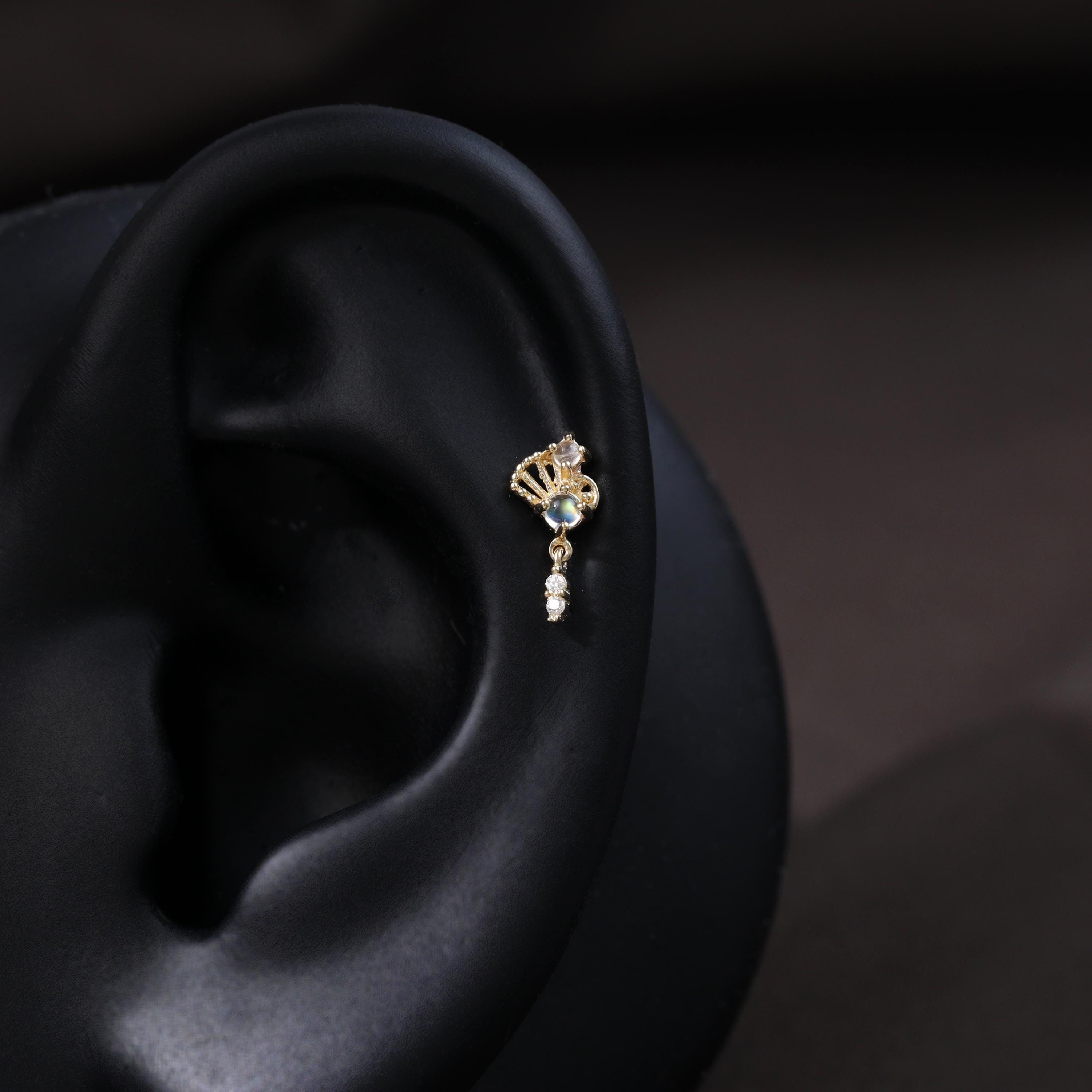Orecchino in pietra di luna in oro massiccio 14 carati/Piercing pendente in moissanite/Perno a goccia per cartilagine/Perno a pressione senza filetto/