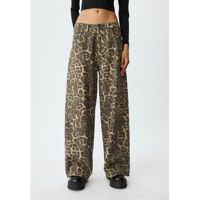Stradivarius Leopard print baggy trousers Grey 14