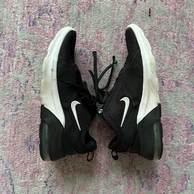 Nike Shoes | Black And White Athletic Sneakers | Color: Black/White | Size: 8