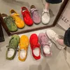 Retro flache gelbe De Trainingsschuhe Damen Frühling und Sommer New Hundred mit atmungsaktiven weichen Boden Gump Schuhe Casual Trainer