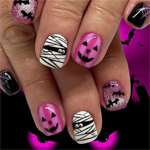 Halloween-Nägel mit gelben Blumen zum Aufdrücken, kurze, quadratische Kunstnägel mit niedlichen kleinen Geister-Designs, schwarze, matte Kunstnägel, vollflächige Klebenägel, Halloween-Nägel zum Image