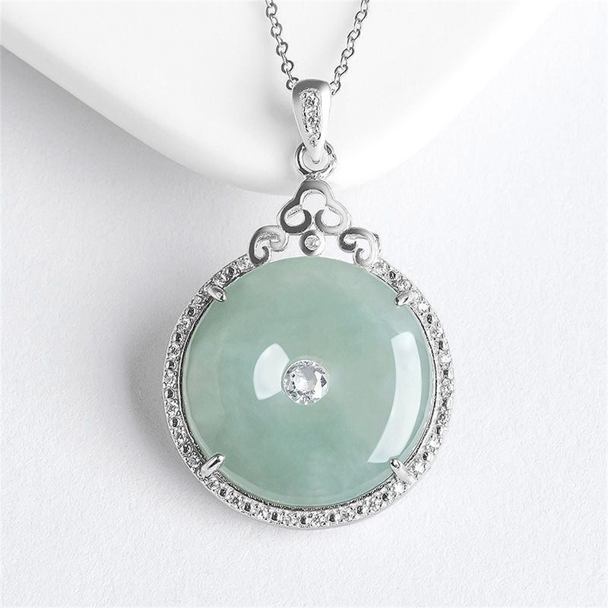 DDP / Ciondoli con fibbia di sicurezza in giadeite guatemalteca blu ghiaccio e cera naturale non trattata di tipo A, ciondolo sfuso in giadeite guatem