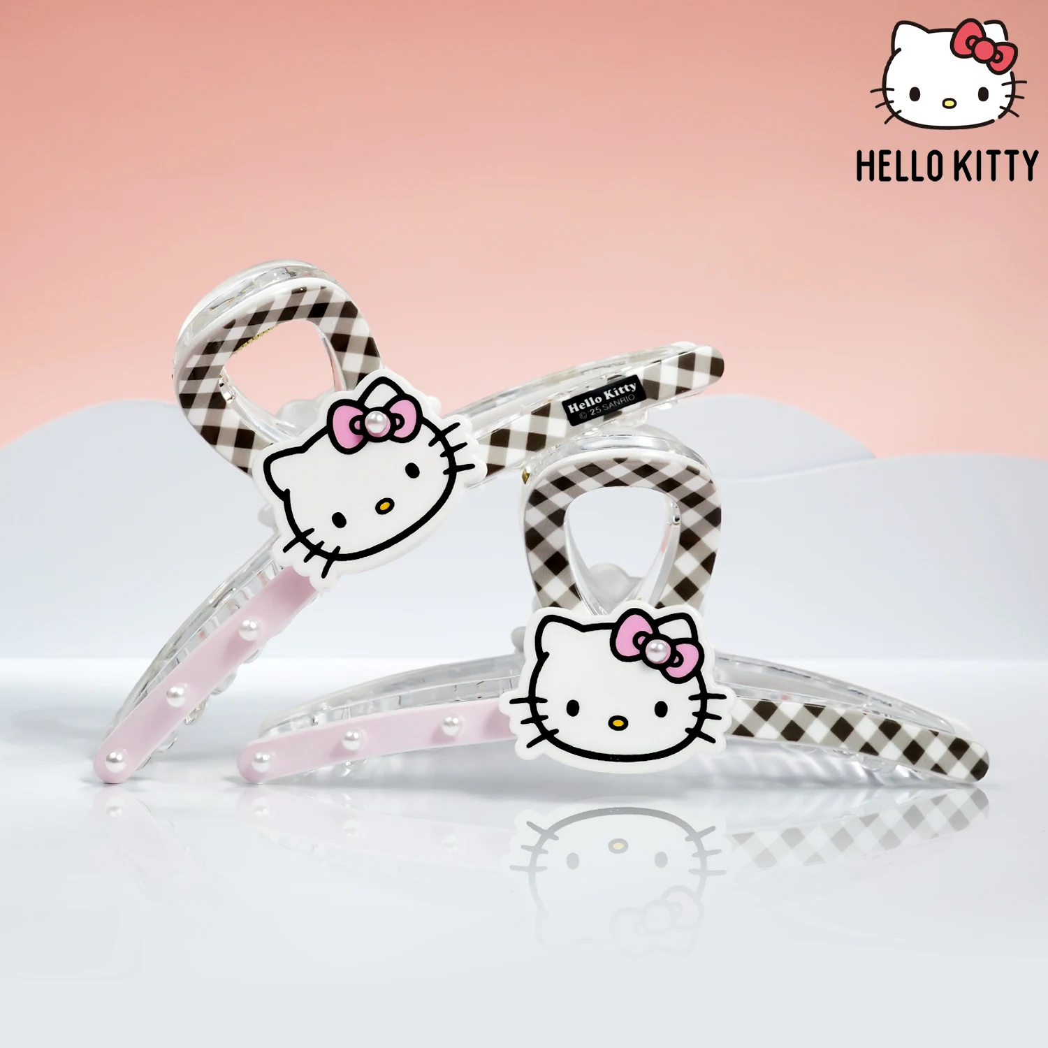 Hello Kitty karierte Haarklammer mit Kunstperle – elegante Haarspange im Vintage-Stil, schickes und feminines Haar-Accessoire