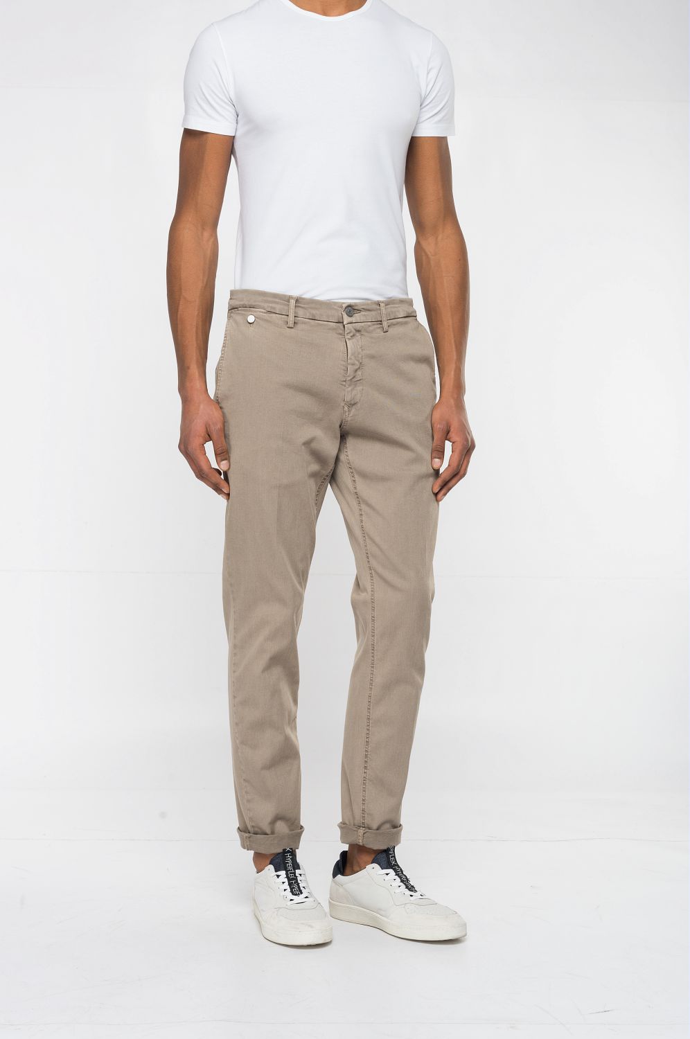 Chinohose REPLAY "Benni Regular Slim", Herren, Gr. 32, Länge 34, beige (sand), Web, Obermaterial: 91% Baumwolle, 6% Elastomultiester, 3% Elasthan, regular fit lang, Hosen Chinohose