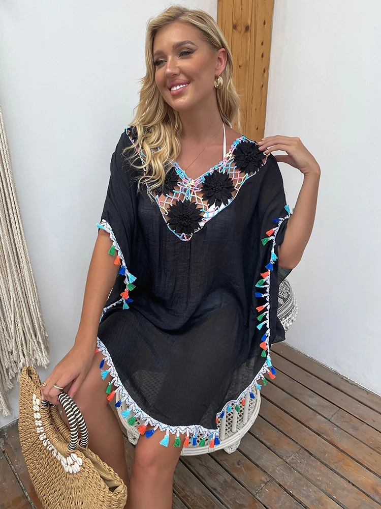 Gehäkelte, gespleißte Überwurfbluse, Schal, Pullover, wasserlöslich, große Blumenhakennähte, lockerer, sonnenschützender Strandmode-Badeanzug Image