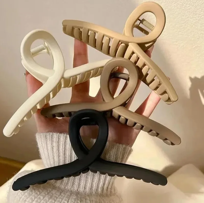 Koreanische Frauen Haar Klaue Clip Kreuz Matte Haarnadel Einfache Mode Grips Große Haar Klaue Krabben Clips Mädchen Haar Zubehör Image