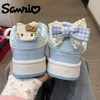 Neue Sanrio Hello Kitty Schuhe Kawaii Cartoon Anime Bedruckte Accessoires Schleife Freizeitschuhe Herren- und Damen-Sportschuhe Geschenk