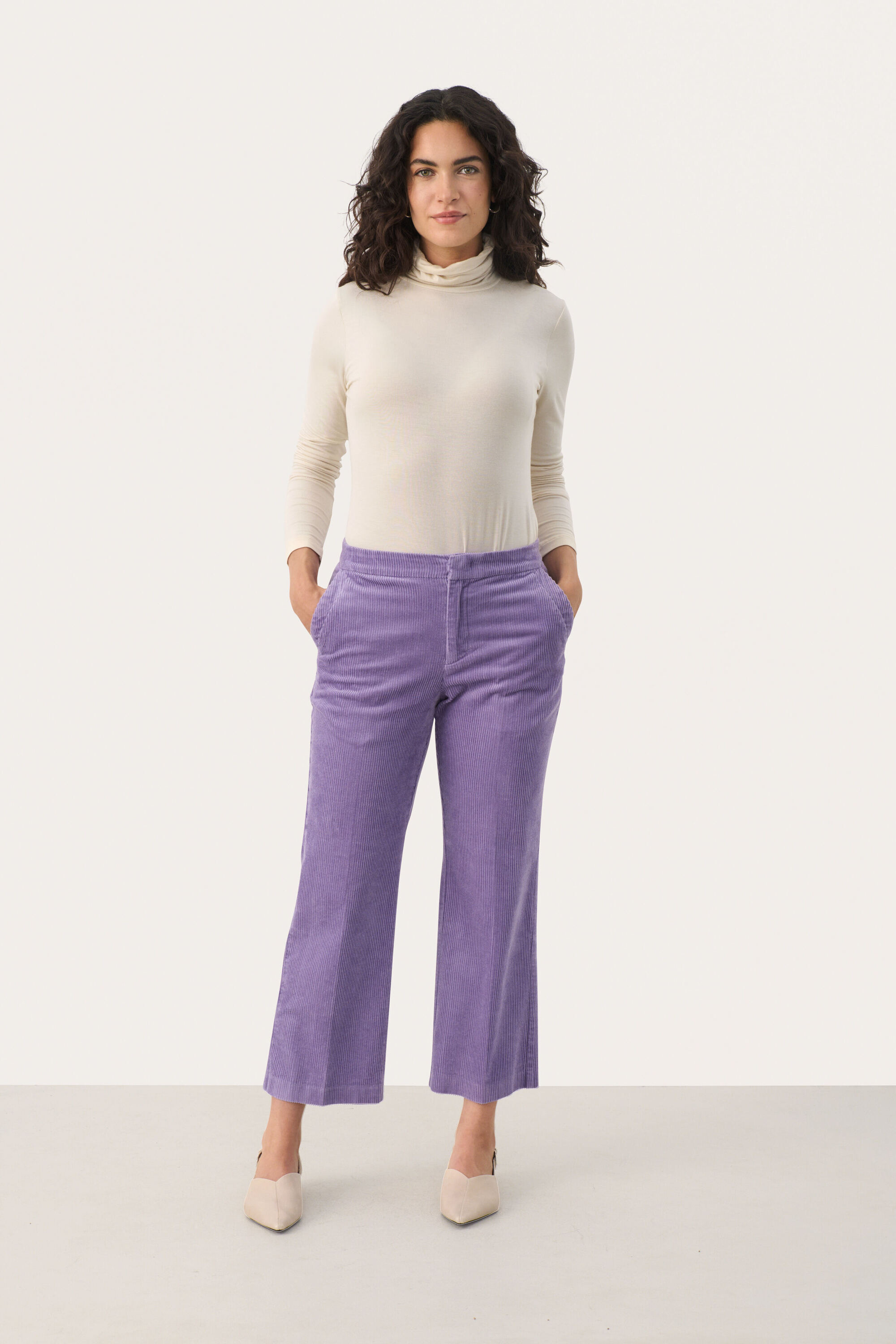 Casual Hose Classic fit Chalk Violet violet