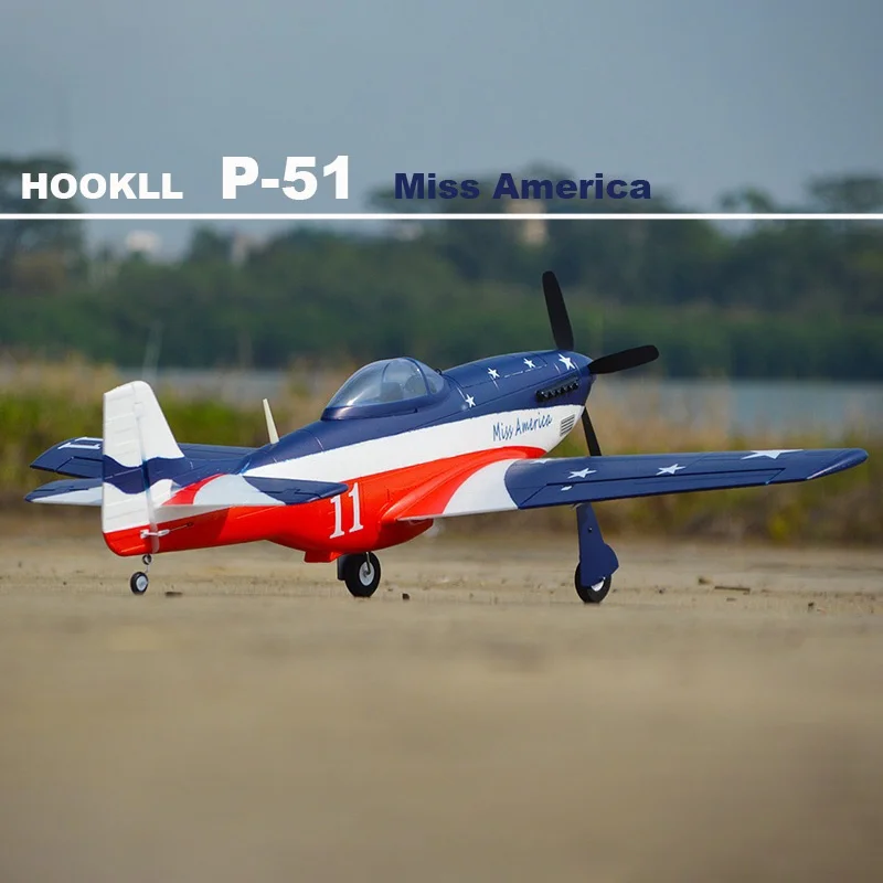 HOOKLL Modellsportmaschine P51 Blaue und rote Farbe Fernbedienung Modellflugzeug Elektrisches Einzieh- und Fahrwerk P-51