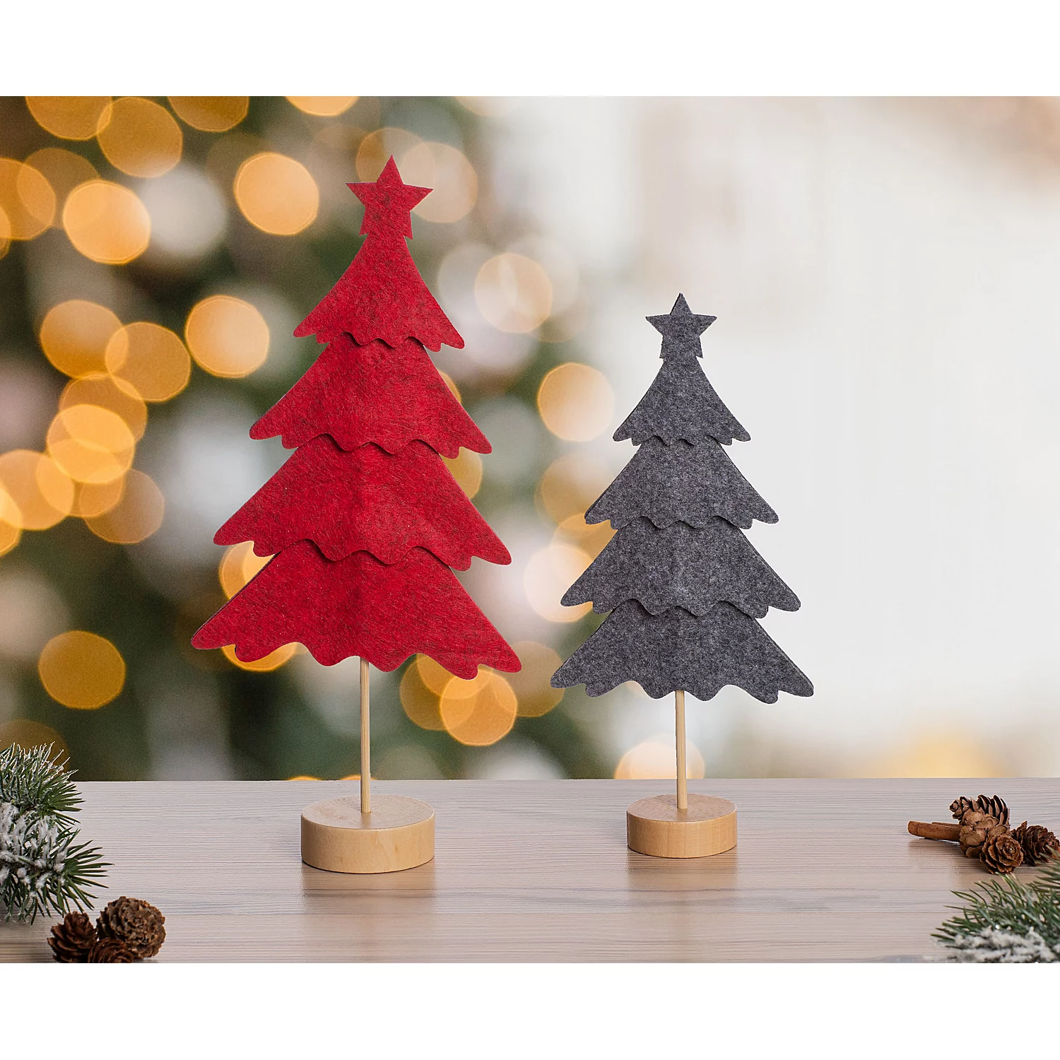 buttinette Filz-Bausatz Tannenbäume, rot-grau, 2 Stück Image