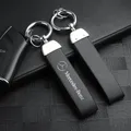 Portachiavi per auto in pelle + metallo Portachiavi Accessori per auto per Mercedes Benz B/C/E/S Classe A Classe C200L GLC GLE CLA CLS AMG
