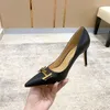 Neue Stil Beliebte Elegante Frauen Pumpen Metall Taste Kitten Heels Frauen Schuhe Stiletto Bankett Schuhe Spitz High Heels Große Größe