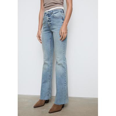 Stradivarius D74 Slit fit flared jeans MEDIUM LIGHT BLUE DENIM 6