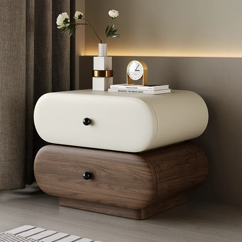 Moderner, minimalistischer Nachttisch, italienisches Design, Nachttisch aus Holz mit Schubladenaufbewahrung, luxuriöser Schlafzimmer-Beistelltisch für kleine Räume Image