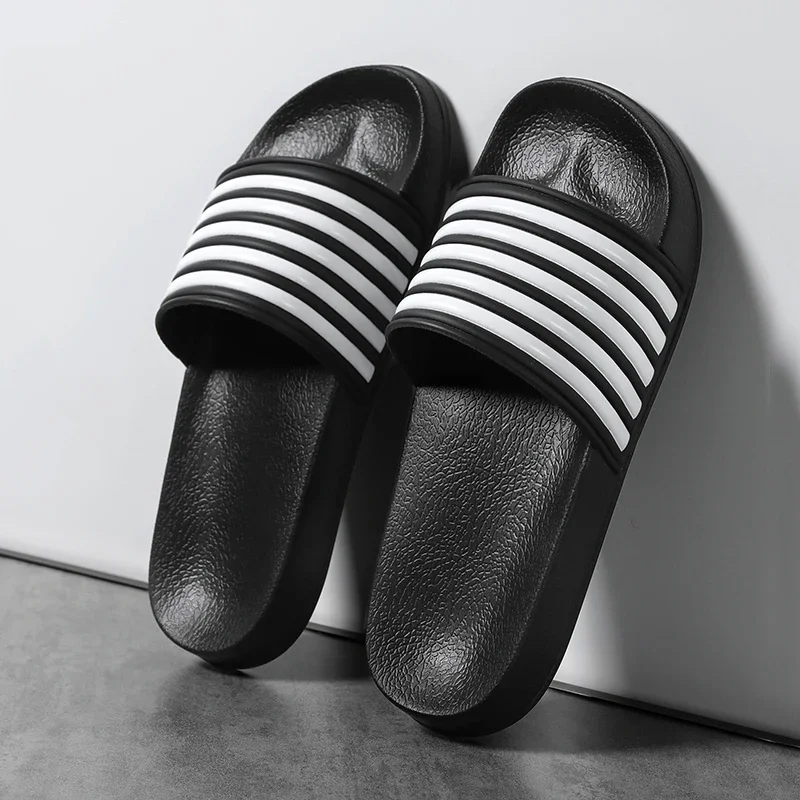 Scarpe da uomo Uomo Casa Plips Plops Scivoli morbidi Pantofole antiscivolo Sandali EVA per interni ed esterni Sandali da giardino da spiaggia Taglia grande 47 48