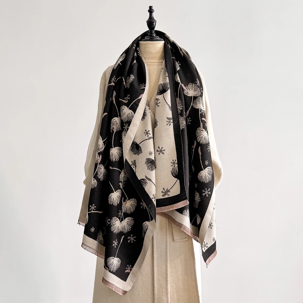 2023 Winter Warm Kaschmir Feder Schal für Frauen Luxus Jacquard Pashmina Schal Wrap Halstuch Weibliche Design Echarpe Bufanda Image