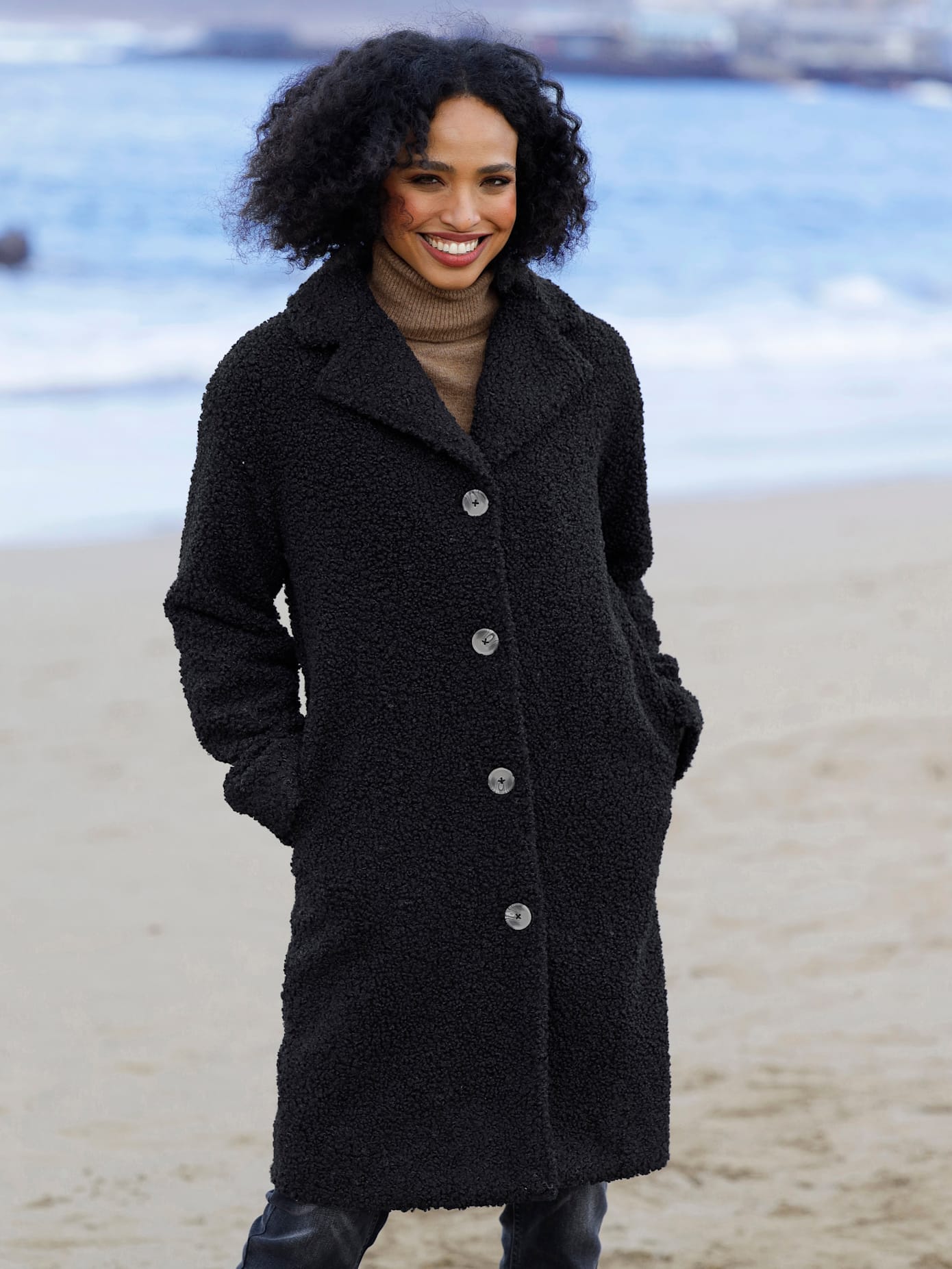Wintermantel HEINE, Damen, Gr. 34, schwarz, 100% Polyester, Innenseite:100% Polyester, Wattierung:100% Polyester, unifarben, unifarben mit Farbeinsatz, unifarben mit Farbeinsätzen, Mäntel Image