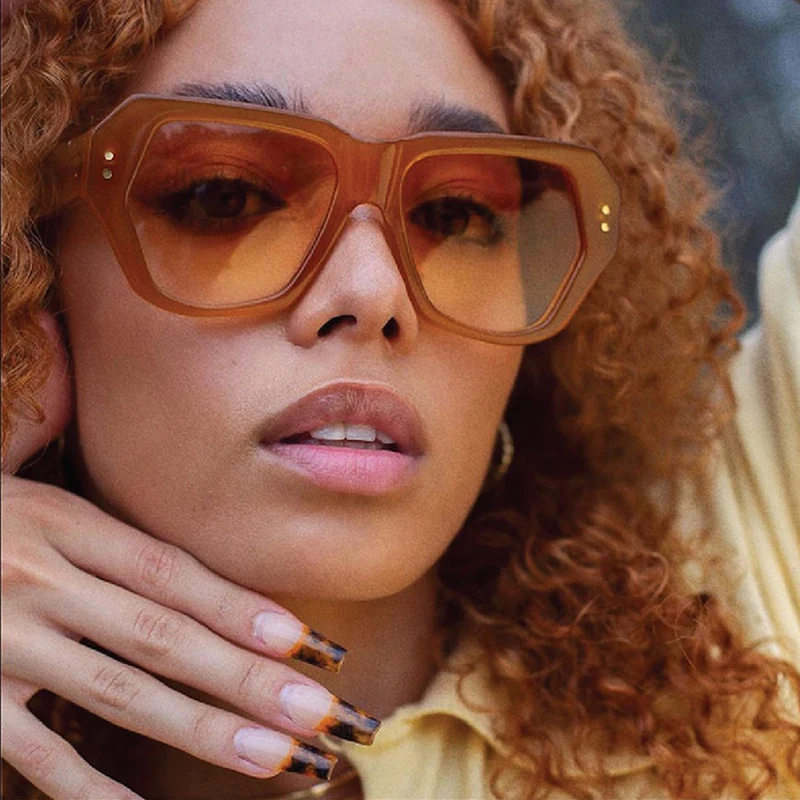 Schmetterlingsnieten-Sonnenbrille, Retro, trendige Straßenfotografie, Retro-Ins-Sonnenbrille 2842 Image