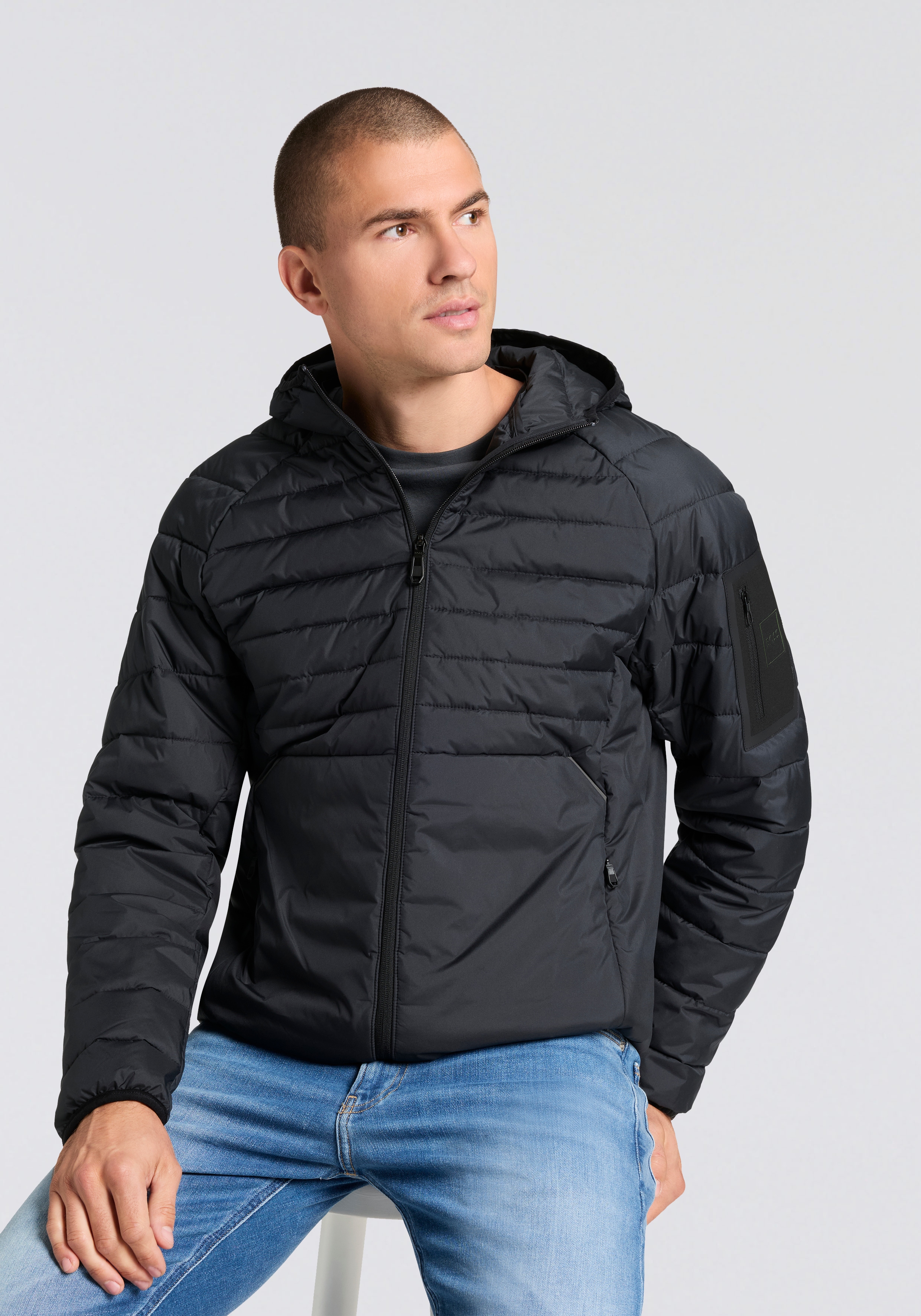Steppjacke BOSS GREEN "OW Urbanex JT HD", Herren, Gr. XL, dunkelblau402, Web, Obermaterial: 100% Polyester, unifarben, regular fit normal, hoch geschlossener Ausschnitt, elastischer Bund, Jacken Steppjacke, Kapuze, Regular Fit, reflektierende Details