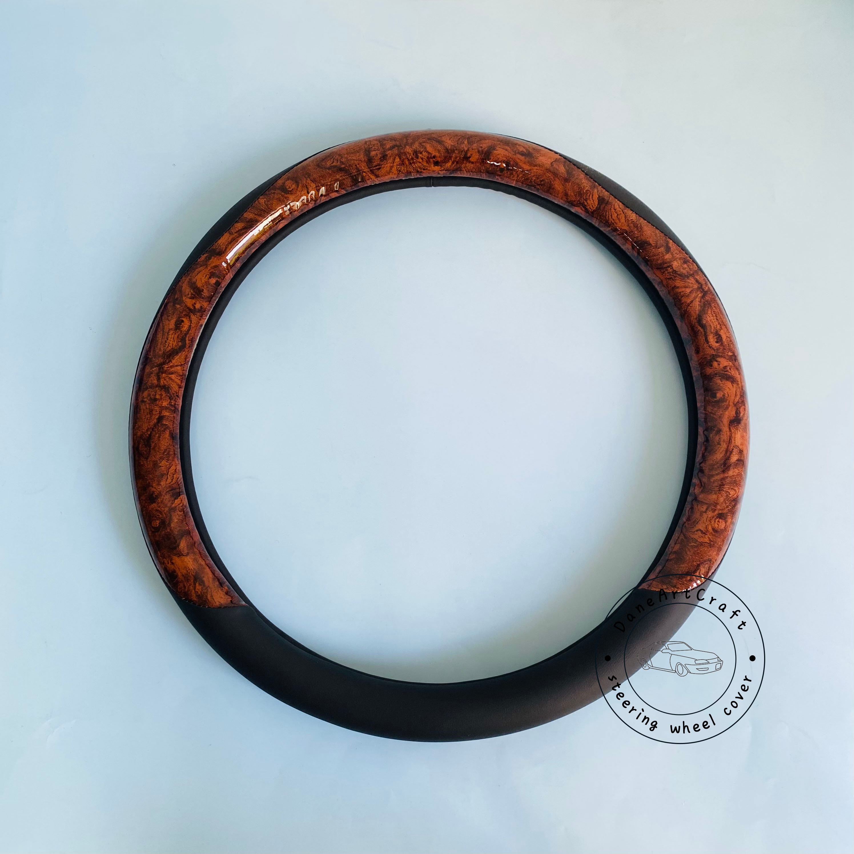 Coprivolante moderno nero per uomo, coprivolante in pelle minimalista per auto, coprivolante antiscivolo, arredamento interno auto