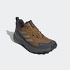 Wanderschuh ADIDAS TERREX "TRAILMAKER 2 GORE-TEX", Gr. 42,5, bronze strata, blanch cargo, carbon, Textil, Synthetik, sportlich, Schuhe, wasserdicht