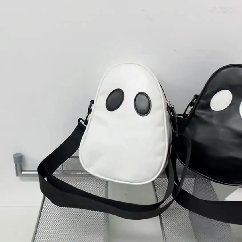 2025, neuer Halloween-Rucksack für Damen, koreanischer Stil, lustige Geister-Thema-Tasche für Damen und Herren – Image