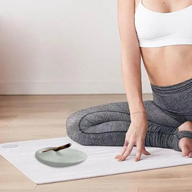 Keramik-Räuchergefäß für Stäbchen, Desktop-Räucherständer, dekorativer Keramik-Wisch-Aschfänger zum Brennen von konischen Holz Image