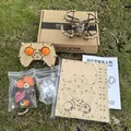 Kit drone fai da te Set quadricottero in legno Piccolo aereo RC Mini modello radiocomandato Giocattoli per bambini Giochi per bambini Droni da corsa