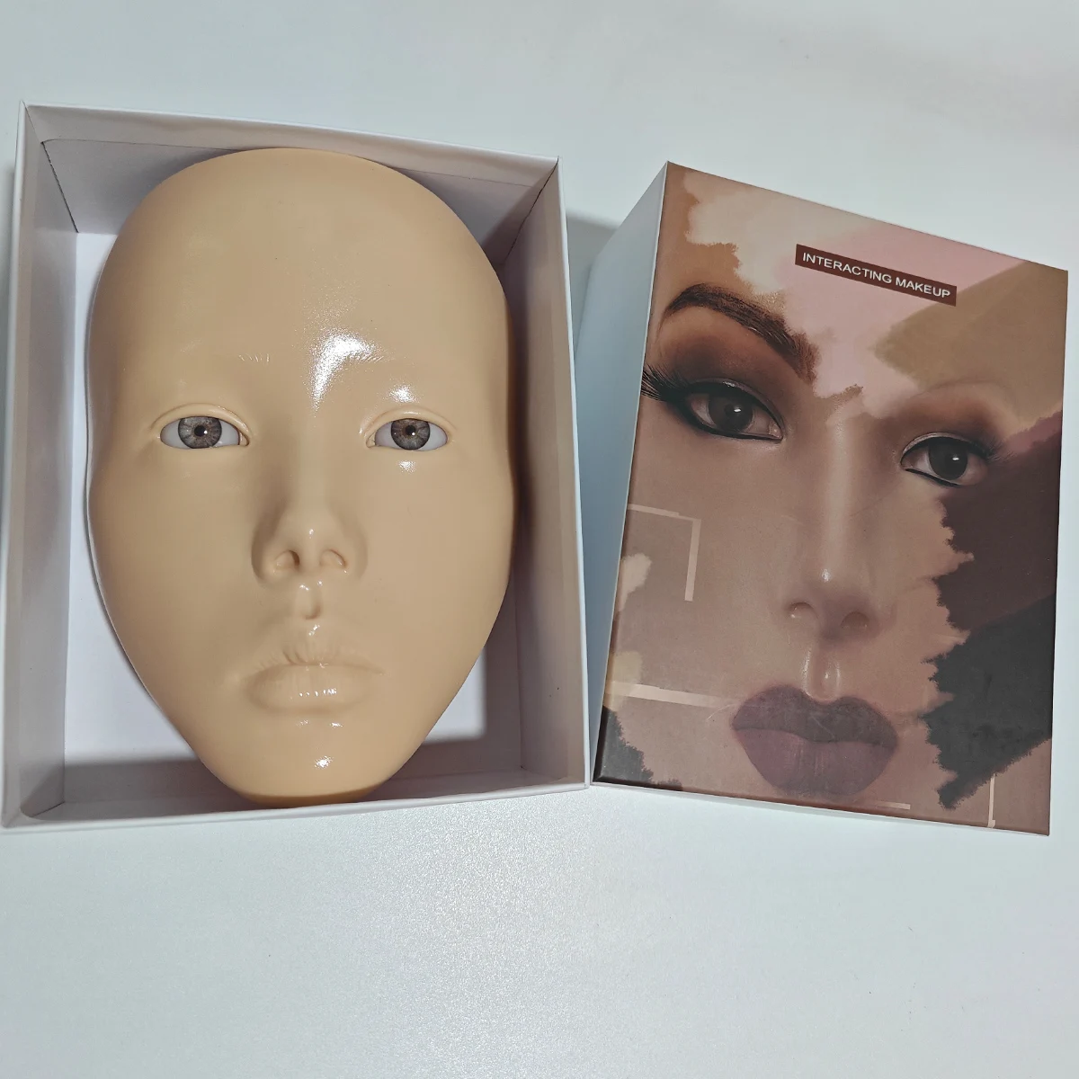 Weiße Hautfarbe, volles Gesicht, wiederverwendbares Make-up-Board, Silikon-Übungspad für Makeup Beauty Academy Cosmetic (EU- und US-Versionen)