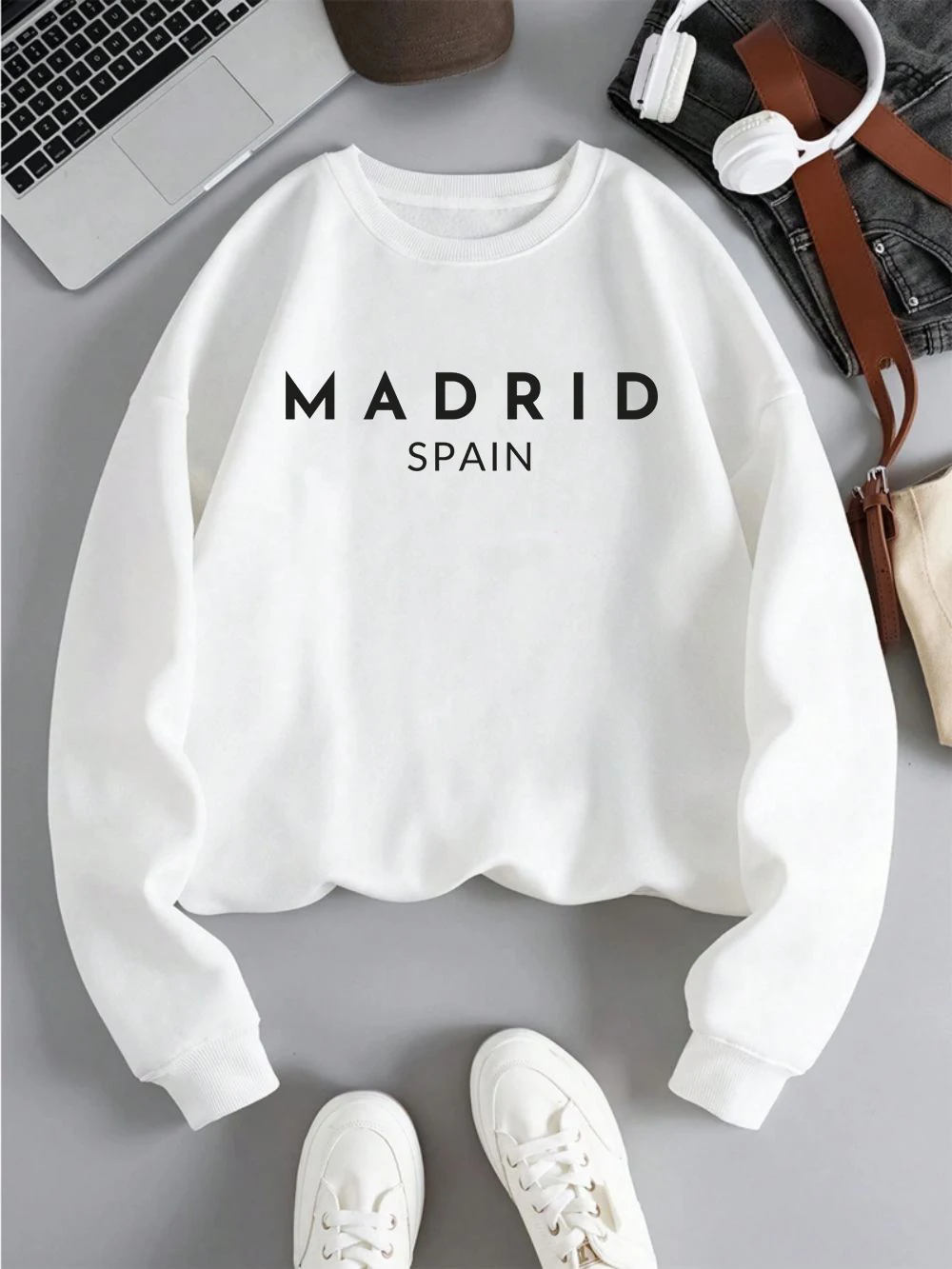 Madrio Spanien Brief Drucken Frauen Sweatshirts Oansatz Herbst Pullover Lose Y2K Kleidung Fleece Alle-Spiel Frau Sportswear Image