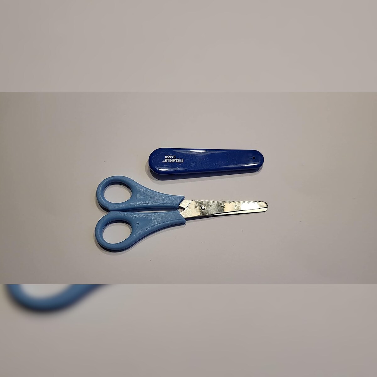 Dahle Kinder-Schere rund, blau Soft-Scherengriffe, bedruckte Scher Image